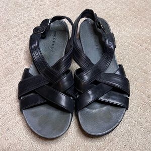 Merrell Black Sandals Size 9
